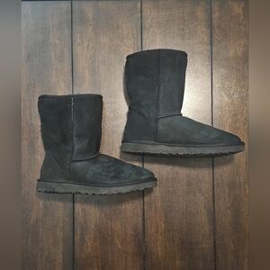 UGG Classic Short II Women's Size 9 Boots - Black (1016223BLK)